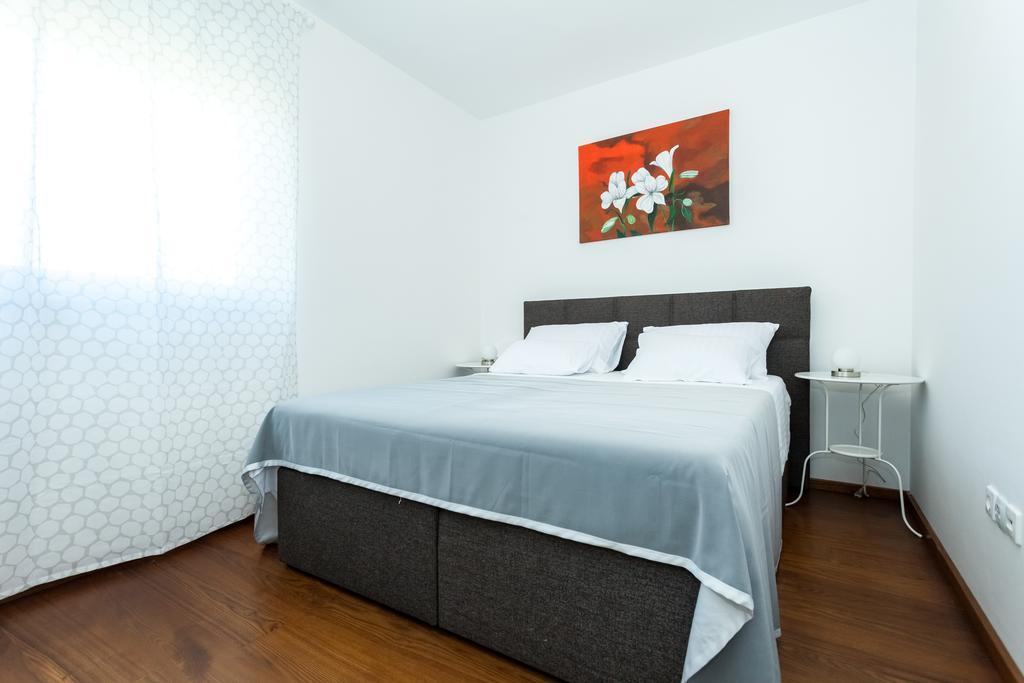 Deluxe Neli Apartments Zadar Exterior photo